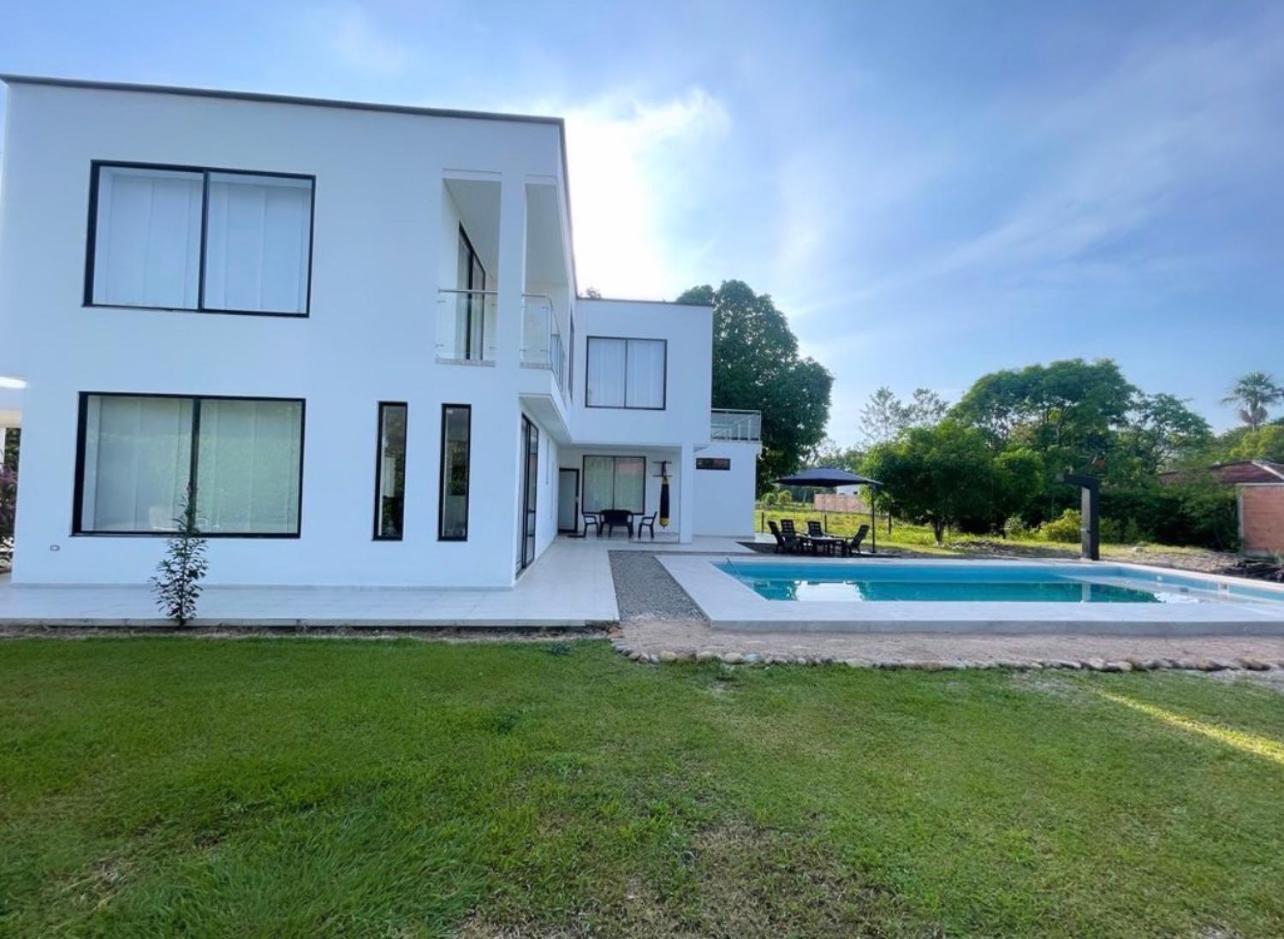 Casa Quinta Tres Marias Villa